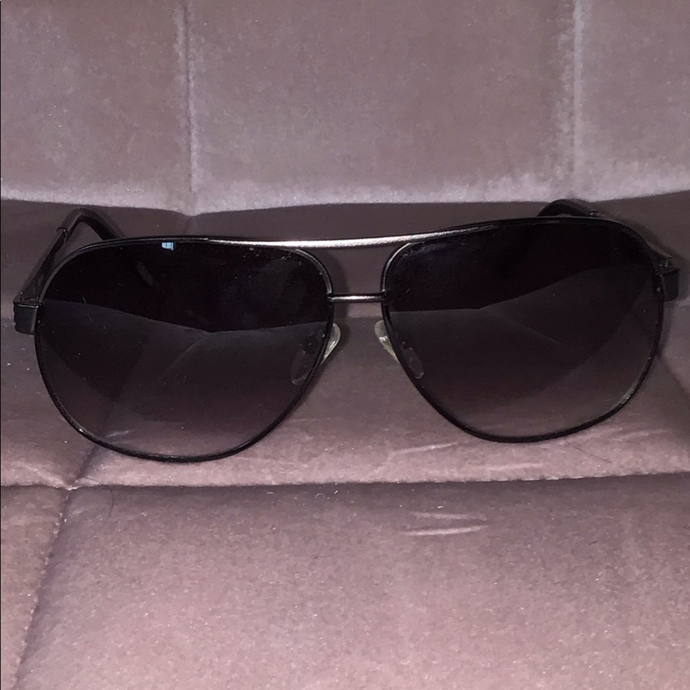Guess Black Aviators